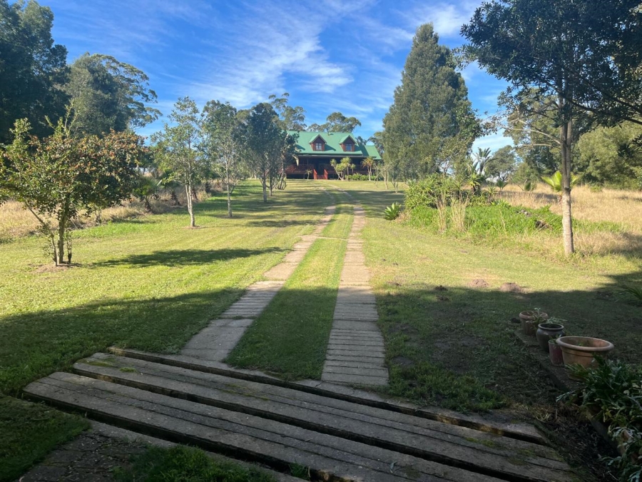 4 Bedroom Property for Sale in Leeuwenbosch Ah Western Cape